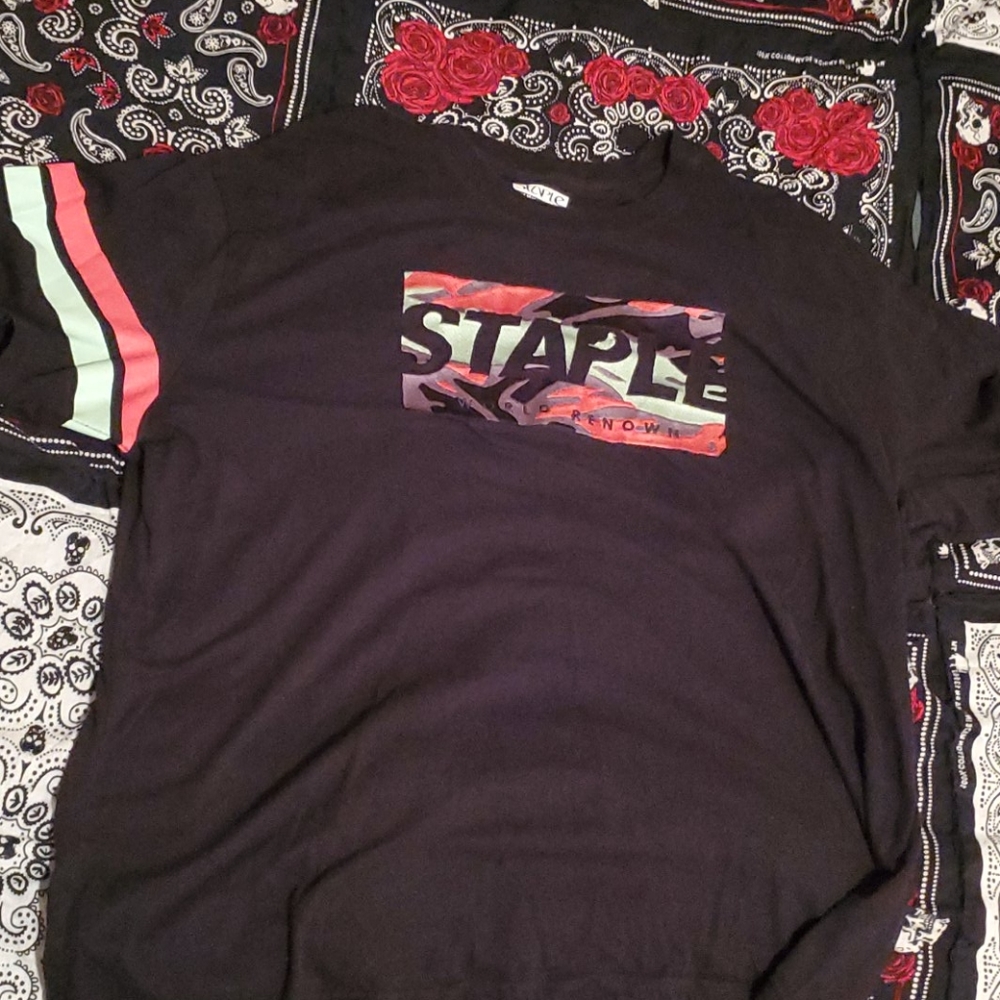 Staple t shirt 3xl